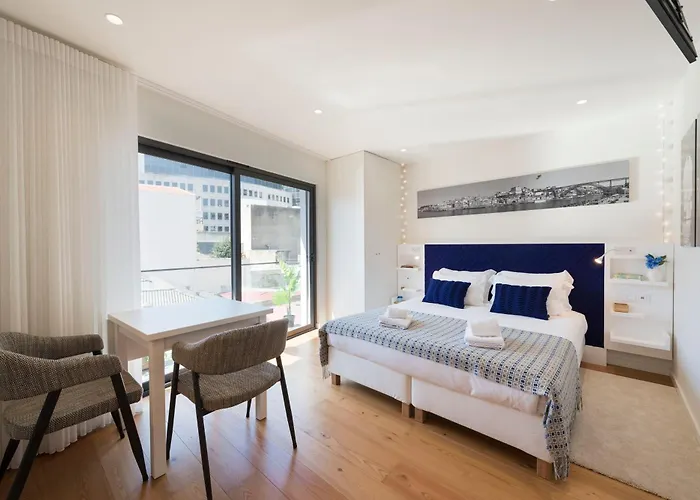 Lovelystay - Heart Of D. Pedro Apartments IV